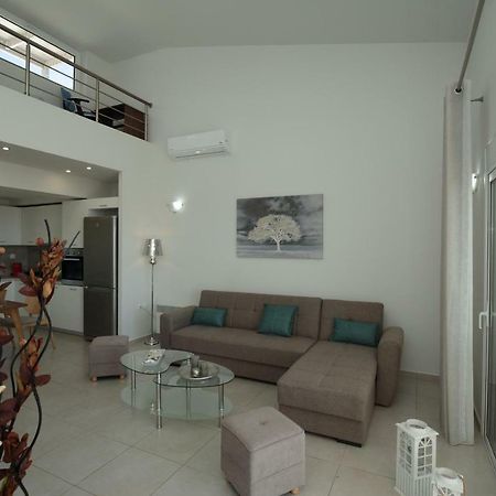 Villa Maria มากรีเยียลอส ภายนอก รูปภาพ